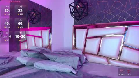 Snapshot of annie_swan chatting on 25, 10, 2025 Annie online show from 25, 10, 2025