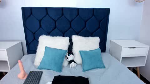 Snapshot of annie_thompsonn_ chatting on 16, 2, 2026 Annie online show from 16, 2, 2026