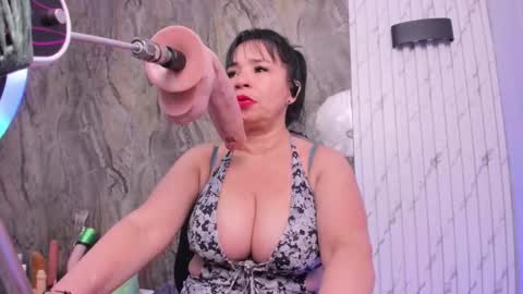 Snapshot of annie_wigg_ chatting on 30, 11, 2025 annie_wigg_ online show from 30, 11, 2025