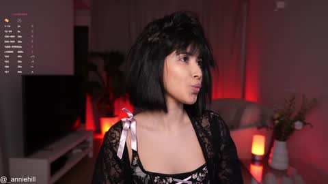 anniehillofficial_ online show from 19, 1, 2025