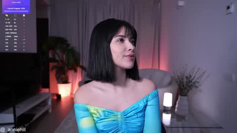 anniehillofficial_ online show from 24, 1, 2025