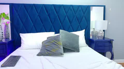 Annie Leigt online show from 26, 5, 2026