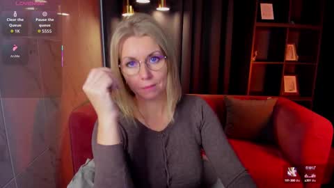 Annie online show from 26, 9, 2025