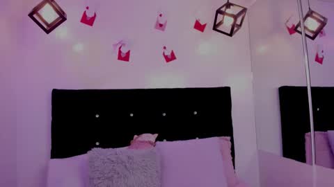 Annie Evans  online show from 12, 2, 2026