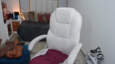 Snapshot of annita_cooper_ chatting on 12, 2, 2025 anna online show from 12, 2, 2025