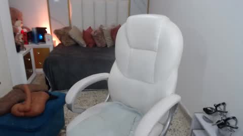 Snapshot of annita_cooper_ chatting on 25, 2, 2025 anna online show from 25, 2, 2025