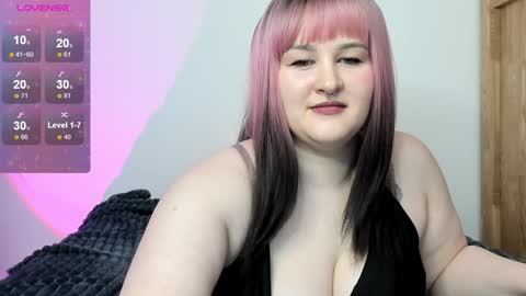 Snapshot of annnott chatting on 20, 12, 2024 Ann online show from 20, 12, 2024