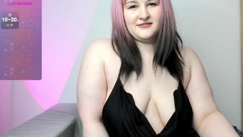 Snapshot of annnott chatting on 20, 12, 2024 Ann online show from 20, 12, 2024