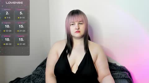 Snapshot of annnott chatting on 11, 10, 2025 Ann online show from 11, 10, 2025