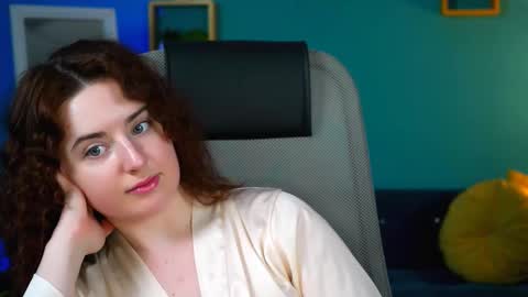 Ann Terry 3 online show from 28, 2, 2025