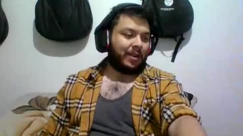 lion kennedy independent model moderator online show from 29, 9, 2025