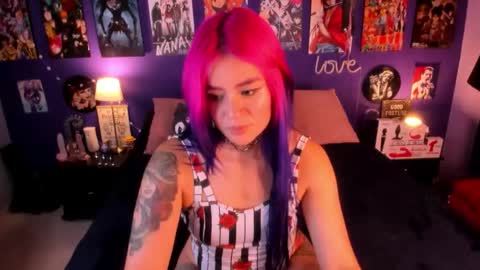 Snapshot of anny_cross chatting on 15, 10, 2025 Paty online show from 15, 10, 2025