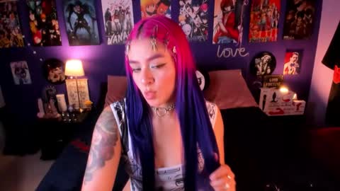 Snapshot of anny_cross chatting on 15, 10, 2025 Paty online show from 15, 10, 2025