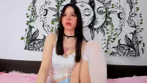 Snapshot of anny_leinhart chatting on 21, 11, 2025 Ana online show from 21, 11, 2025