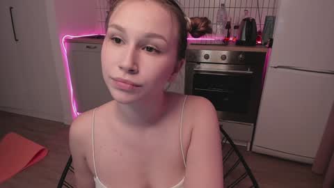 Anna online show from 6, 2, 2025