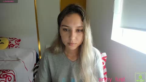 Issabela online show from 1, 2, 2025