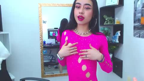 Anny online show from 28, 2, 2025