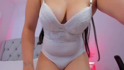 Snapshot of annybluey chatting on 17, 2, 2025 Anny bluey online show from 17, 2, 2025