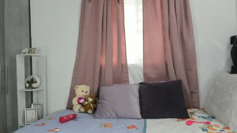 Anny online show from 15, 4, 2026