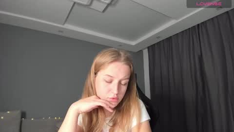 Snapshot of annyfourse chatting on 6, 12, 2024 AnnyFourse online show from 6, 12, 2024