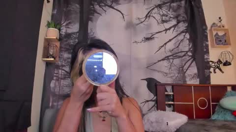 Annyluna online show from 10, 1, 2026