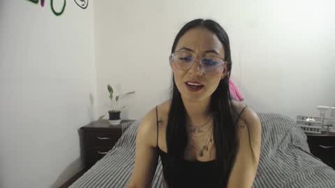 Snapshot of annyroberts_89 chatting on 7, 12, 2024 Anny online show from 7, 12, 2024