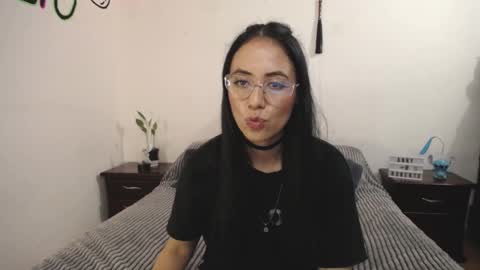 Snapshot of annyroberts_89 chatting on 13, 2, 2025 Anny online show from 13, 2, 2025