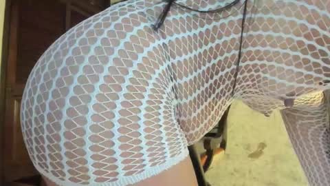 Snapshot of annyrouse222 chatting on 15, 10, 2025 dani online show from 15, 10, 2025
