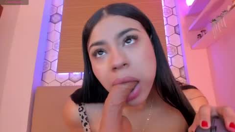 Snapshot of annytorres chatting on 25, 4, 2026 Gaby online show from 25, 4, 2026