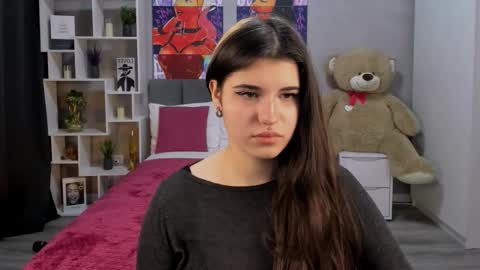 Anora online show from 28, 9, 2025