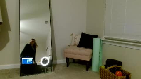 heyitsansley online show from 22, 2, 2026