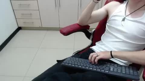 A N T H O N Y  online show from 17, 2, 2026