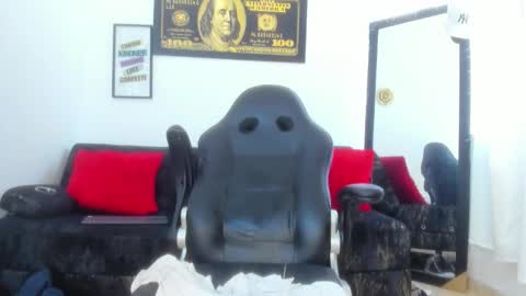 Snapshot of anthonyy_miller1 chatting on 7, 3, 2026 anthony online show from 7, 3, 2026