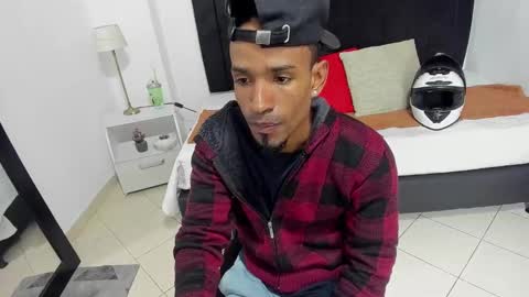 Snapshot of anthoy_wayans chatting on 13, 12, 2024       online show from 13, 12, 2024