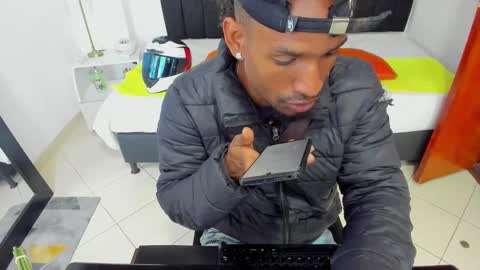 Snapshot of anthoy_wayans chatting on 6, 2, 2025       online show from 6, 2, 2025