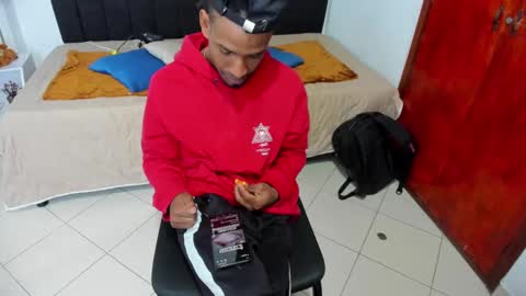 Snapshot of anthoy_wayans chatting on 19, 2, 2025       online show from 19, 2, 2025