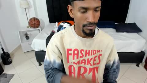 Snapshot of anthoy_wayans chatting on 3, 10, 2025       online show from 3, 10, 2025
