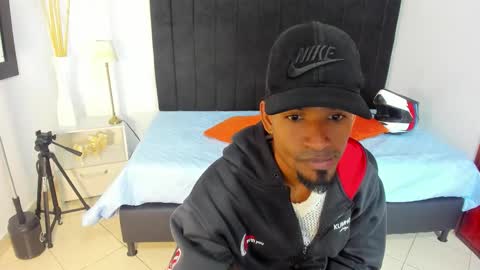       online show from 5, 11, 2025