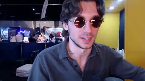 Anthony online show from 18, 10, 2025
