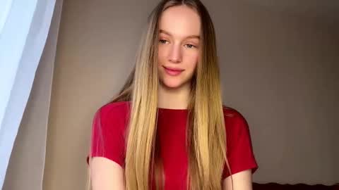 Snapshot of antionettepulgarin chatting on 20, 2, 2026 Viktoria online show from 20, 2, 2026