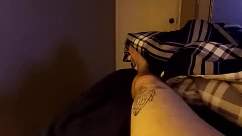 Snapshot of antman8638 chatting on 4, 12, 2025 antman8638 online show from 4, 12, 2025