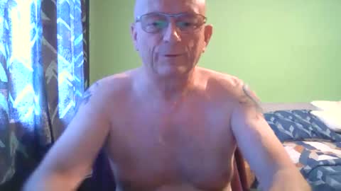 Snapshot of antmatt2025 chatting on 19, 9, 2025 antmatt2025 online show from 19, 9, 2025