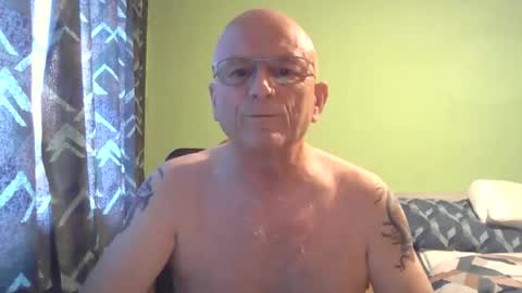 Snapshot of antmatt2025 chatting on 30, 9, 2025 antmatt2025 online show from 30, 9, 2025