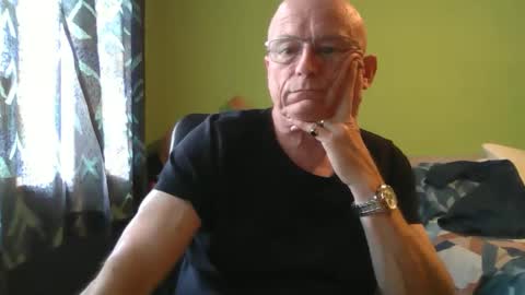 Snapshot of antmatt2025 chatting on 7, 10, 2025 antmatt2025 online show from 7, 10, 2025