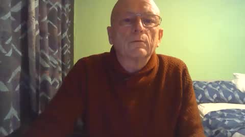 Snapshot of antmatt2025 chatting on 8, 1, 2026 antmatt2025 online show from 8, 1, 2026