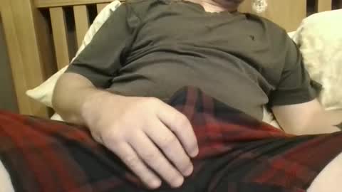 Snapshot of antonduncs chatting on 11, 10, 2025 antonduncs online show from 11, 10, 2025