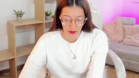 Antonella online show from 7, 10, 2025