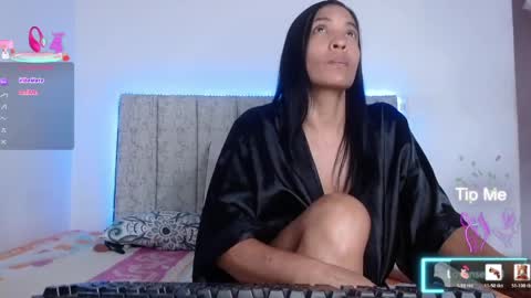 Antonela online show from 9, 6, 2026