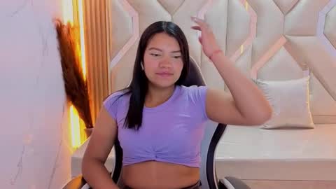 Snapshot of antonela_tp chatting on 12, 10, 2025 Antonela online show from 12, 10, 2025