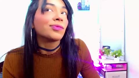 antonela_xx3 online show from 24, 1, 2025